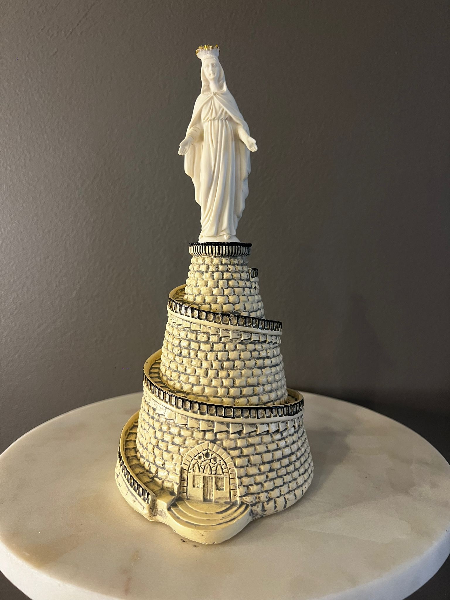 Harissa Statue